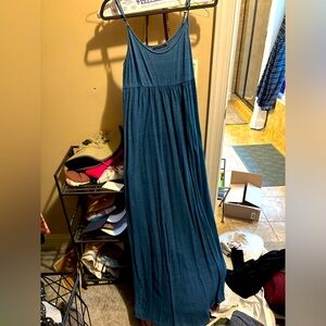 Lever Maxi Dress